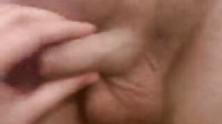 Une fille mince et glamour commence le transfert de caméra privée avec sextape africaine son petit ami